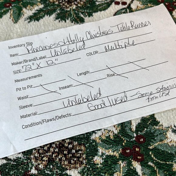 Holiday Tapestry Like Table Runner 72" Pinecones and Berries Family Gathering - Picture 2 of 8